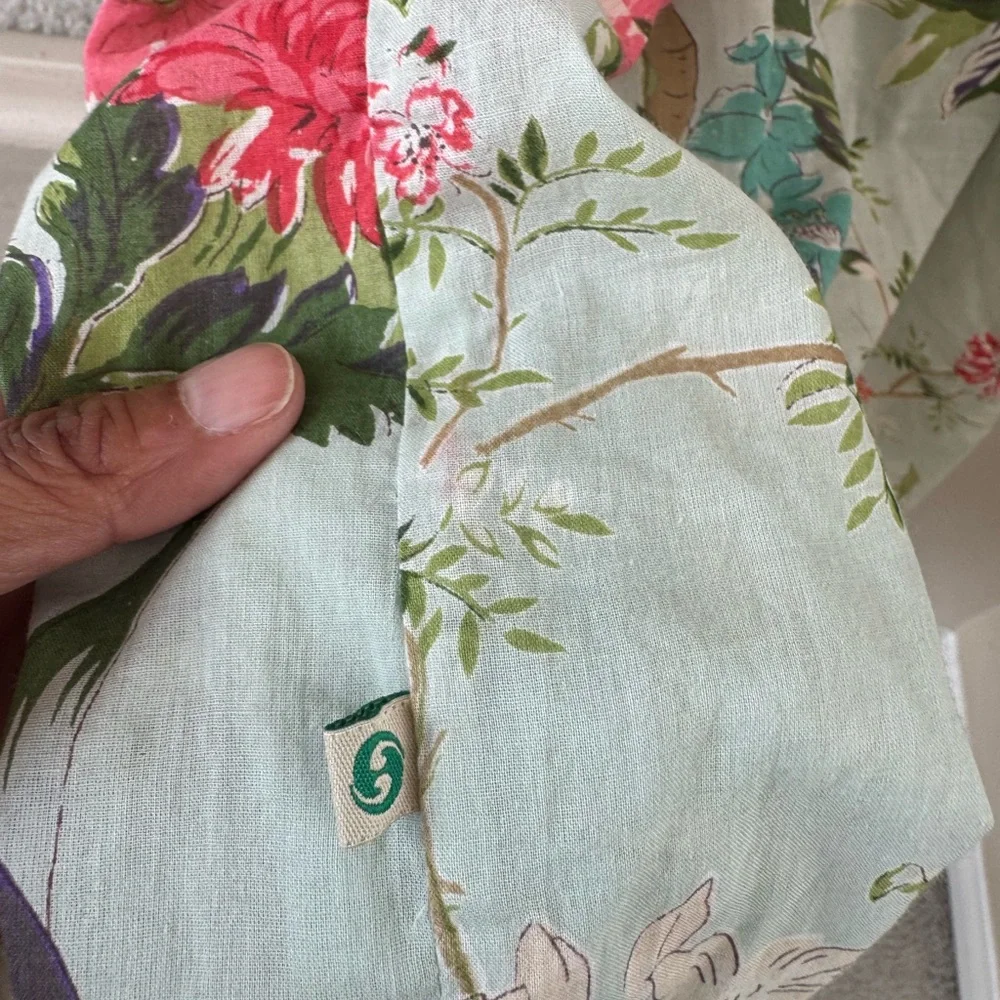 Floral Lightweight Kimono Wrap - Mint Green with Pink Blooms